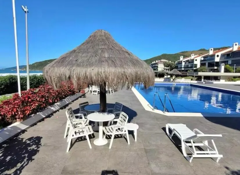 Florianópolis Beautiful Apartment Facing The Sea Of Brava Beach